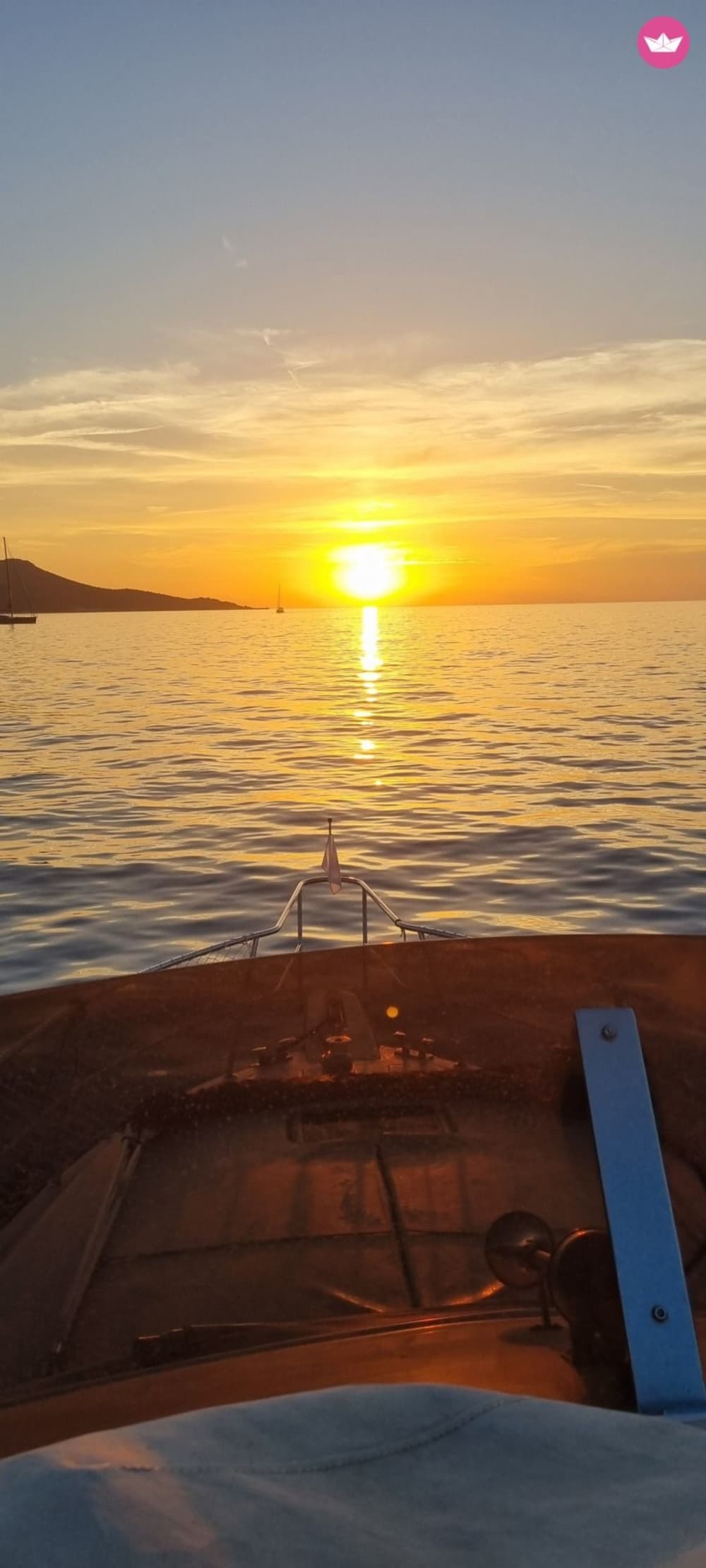 De l'or dans le Golfe: croisière de 3 heures au coucher du soleil dans le Golfe des Poètes à bord de l'élégant Portofino 10 Fly. Rabais en juin, le mois des couchers de soleil extraordinaires! 2