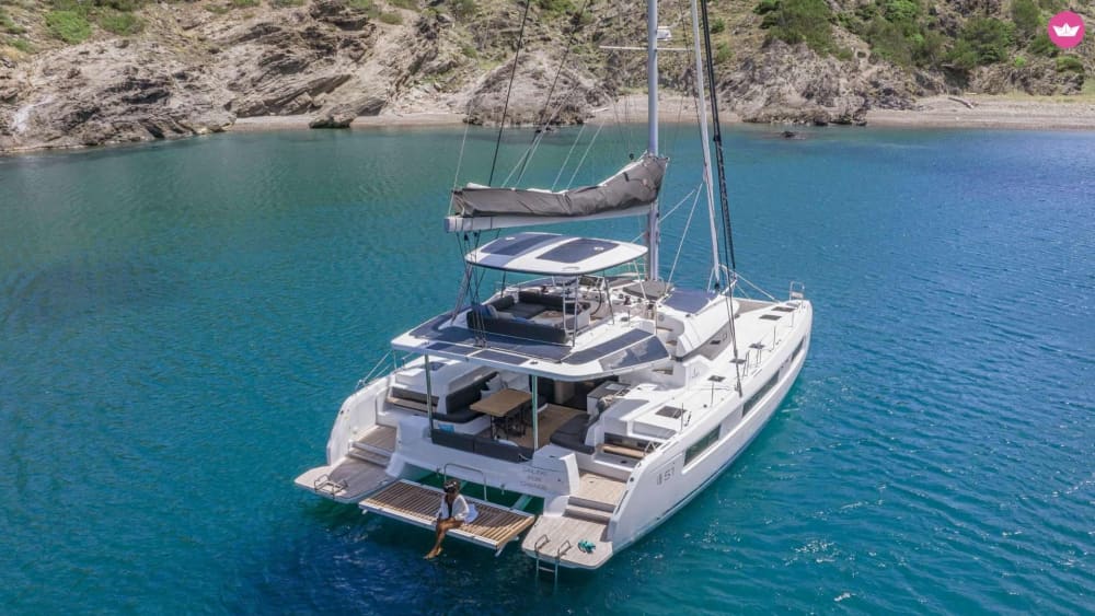 8h d'Évasion Privée en Catamaran au départ du Port Vauban