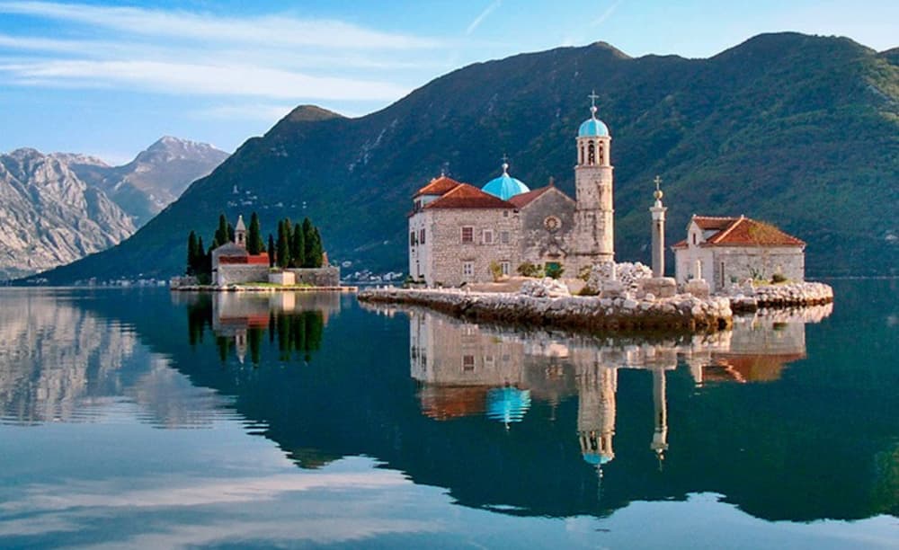 Excursion privée de 3 heures en bateau vers la grotte bleue au départ de Kotor 2