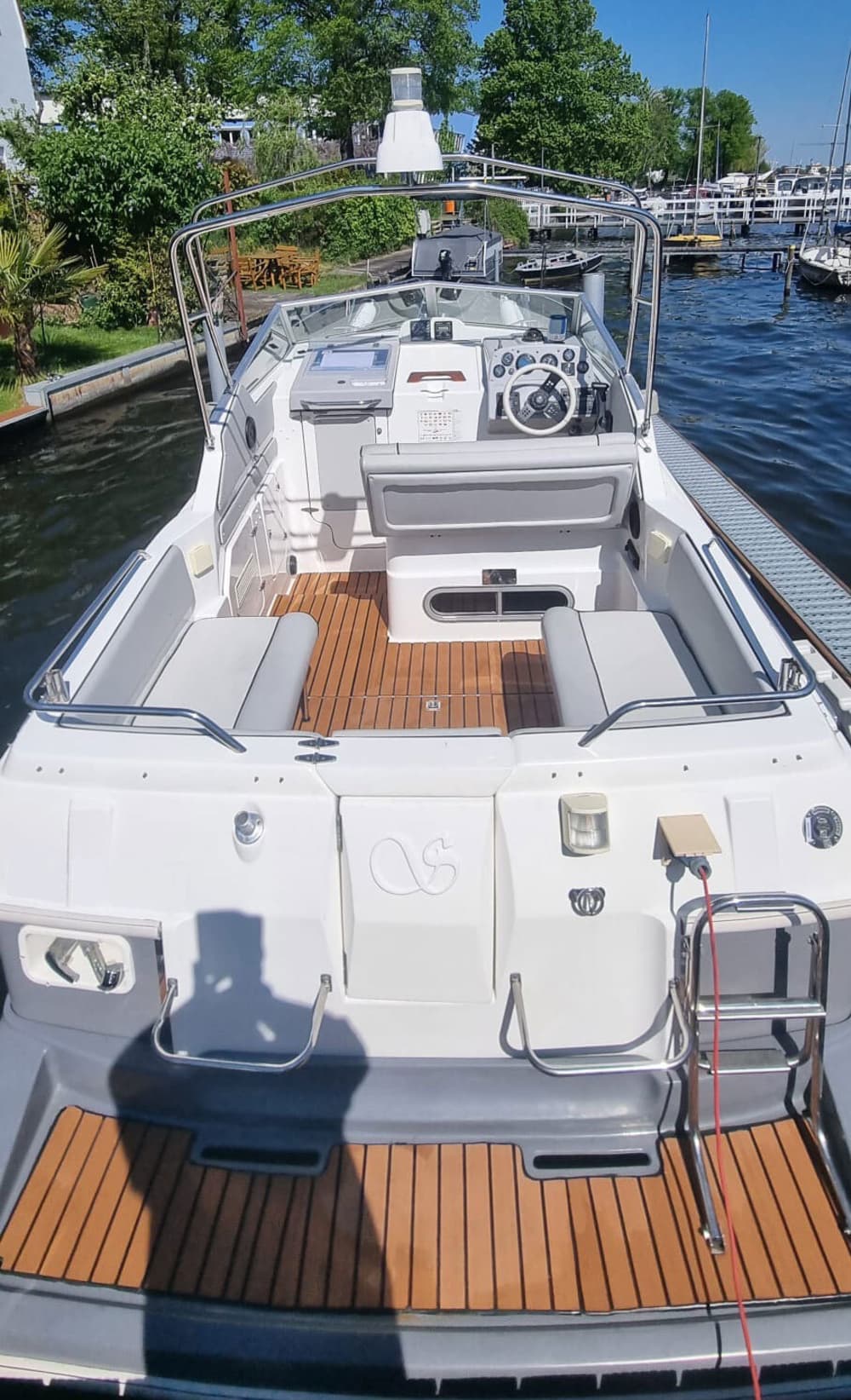 Excursion en bateau à moteur d'une demi-journée à Grünau 3