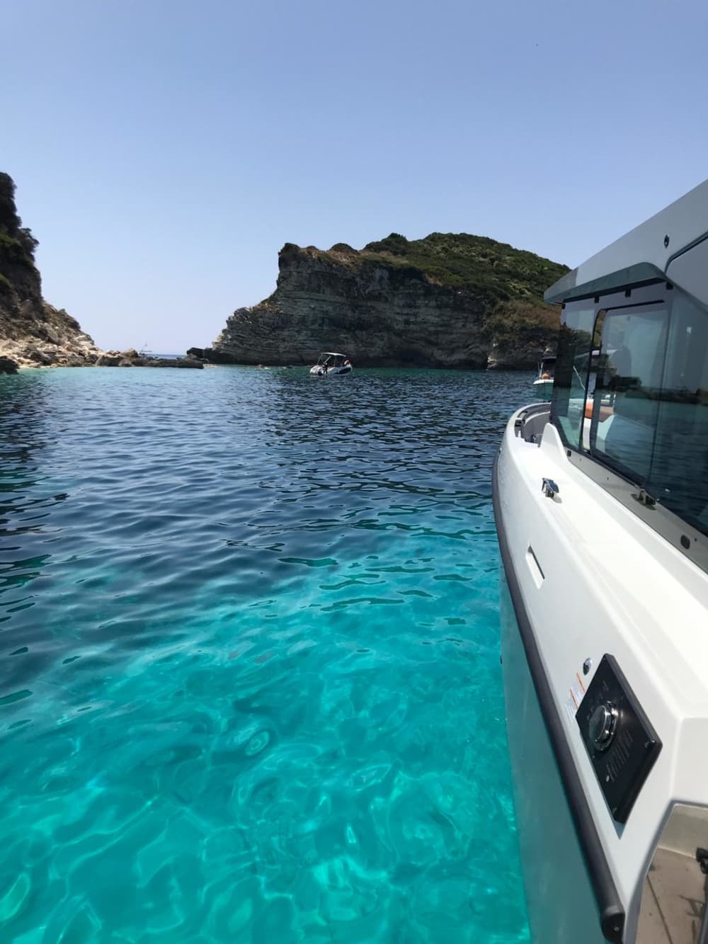 Escapade au nord-ouest de Corfou : croisière privée d'une journée au cap Drastis et plus encore