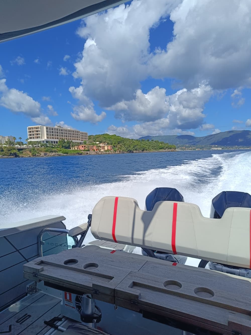 Nord-Est de Corfou et village de Kassiopi : Croisière privée 6