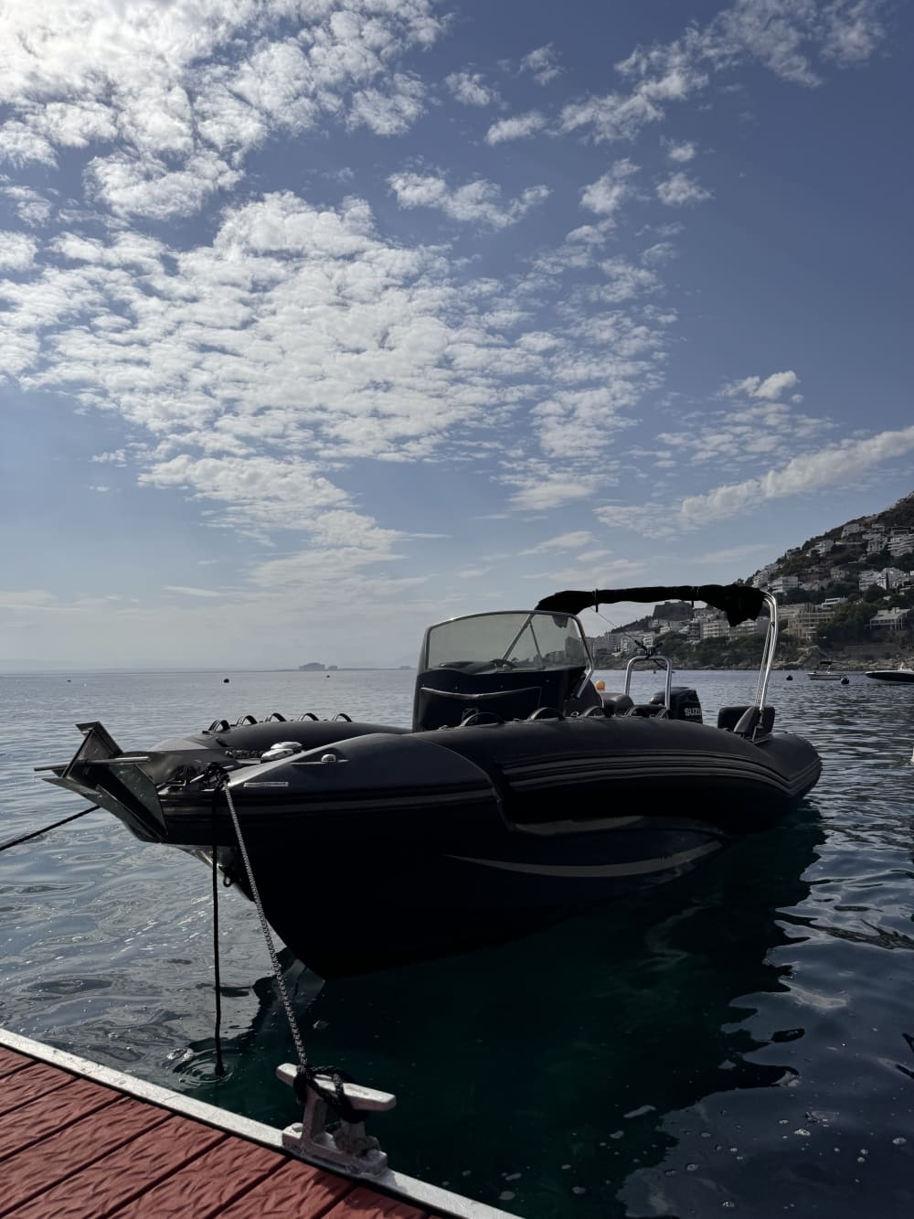 Journée Exclusive en NZO 760 Noir avec skipper