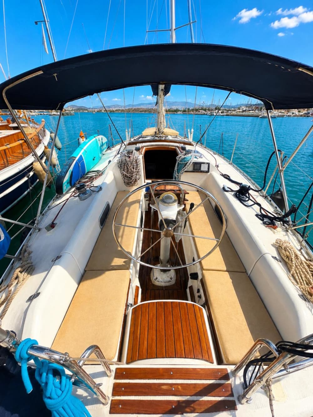 Profitez d'une journée en mer à Athènes à bord d'un voilier 4