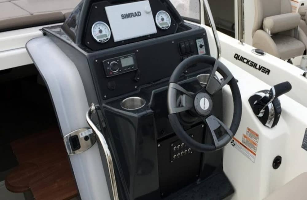 Votre bateau à moteur privé pour une journée autour de Makarska 3