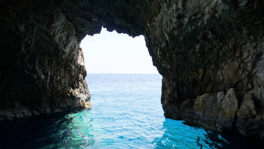 Excursion en bateau de 4h à la plage de Navagio et aux grottes bleues 4