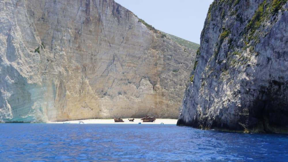 Excursion en bateau de 4h à la plage de Navagio et aux grottes bleues 5