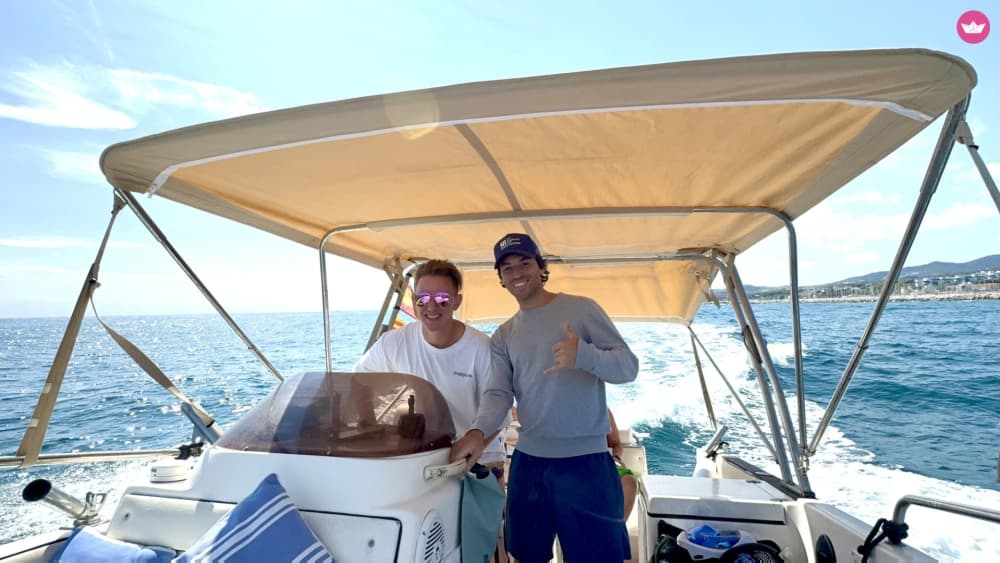 Visite privée de 3 heures de Barcelone avec un skipper local et activités nautiques disponibles 4