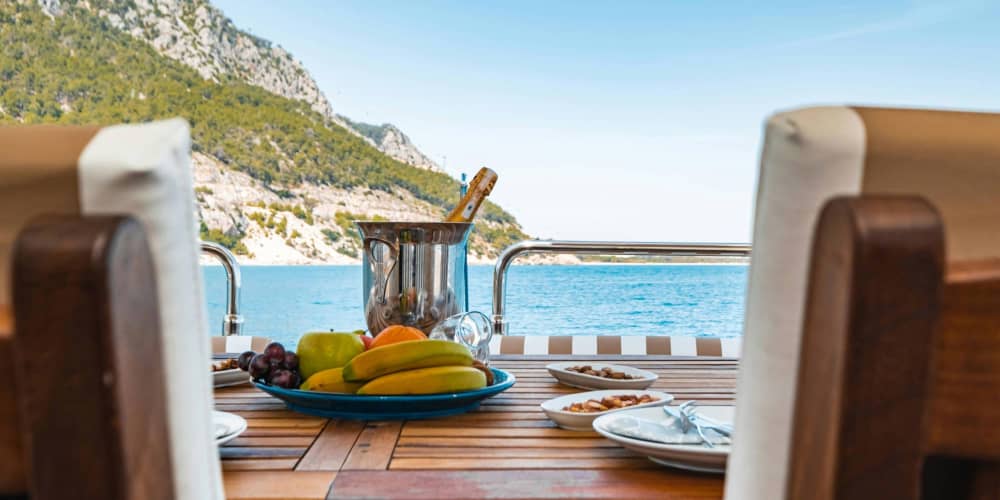 Célébration privée en mer – Une demi-journée d'élégance, de saveur et de joie 2