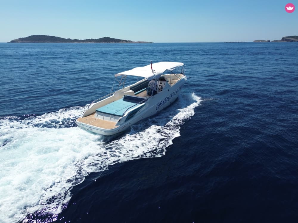 Adriatic Explorer: excursion d'une journée en bateau à moteur au départ de Dubrovnik