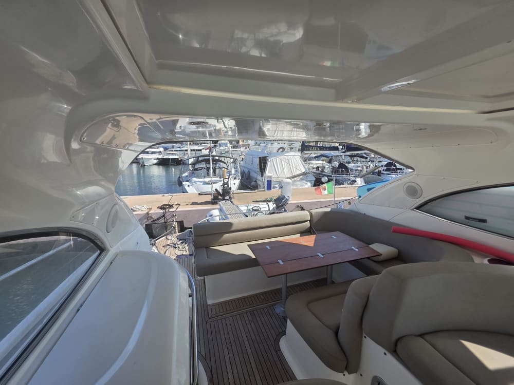 Évasion en mer à Ponza et Palmarola – Expérience Bavaria 42 HT 2