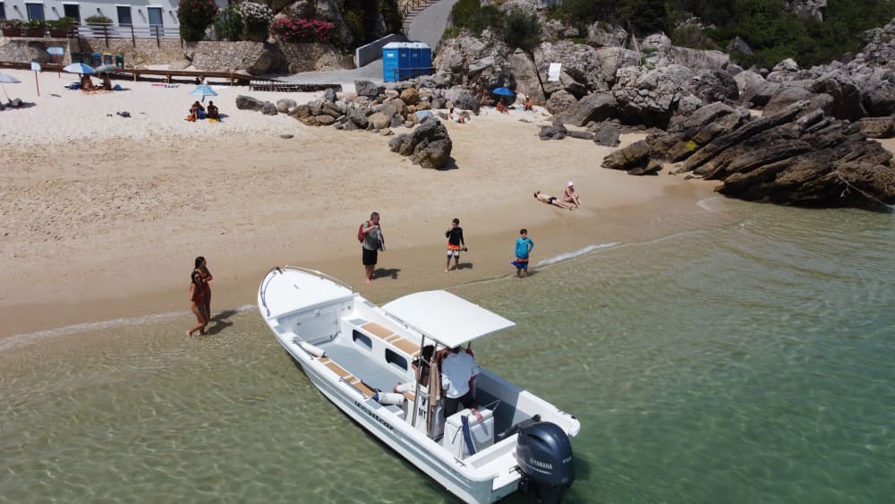 Transfert en bateau privé vers les plages secrètes d'Arrábida – Setúbal et Tróia