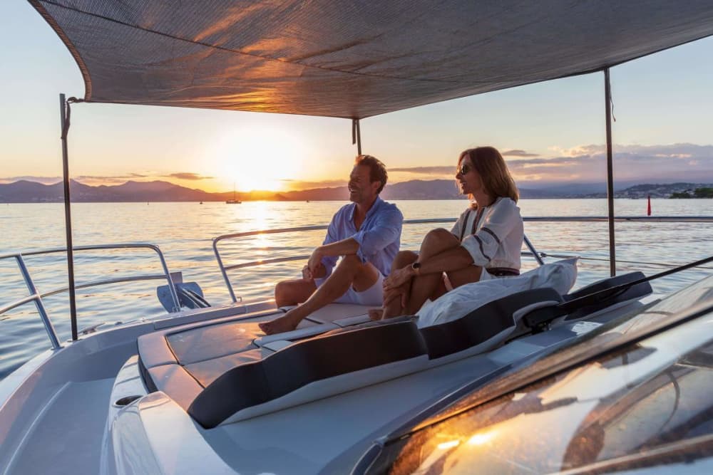 Sortie privée en mer avec skipper dédié | Sunset Île d’Or avec apéritif & baignade 3