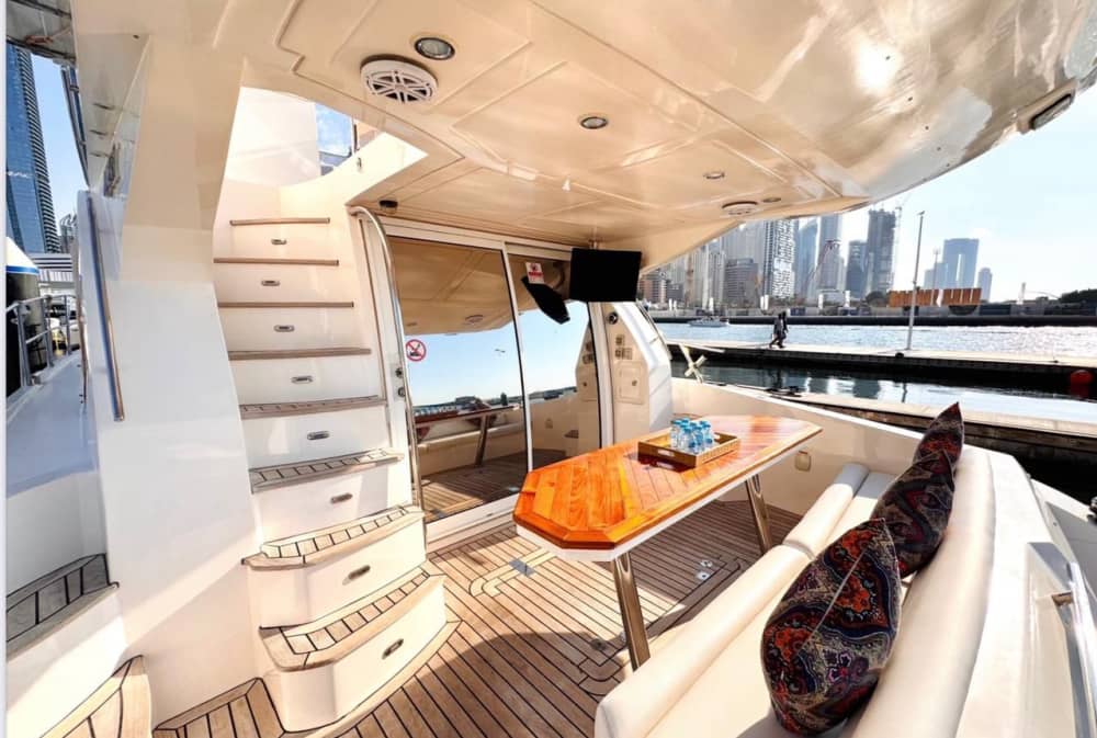 Croisière de 2 heures au coucher du soleil à Dubaï 4