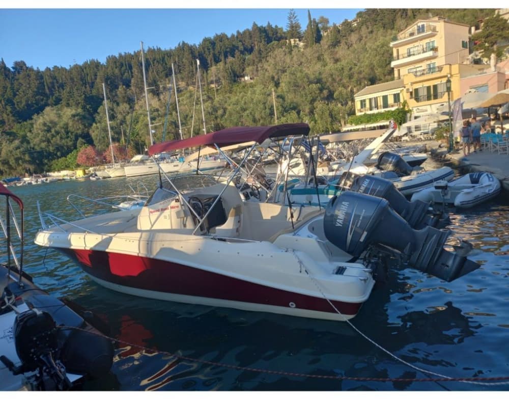 Croisière d'une journée complète autour de Paxos et Antipaxos 2
