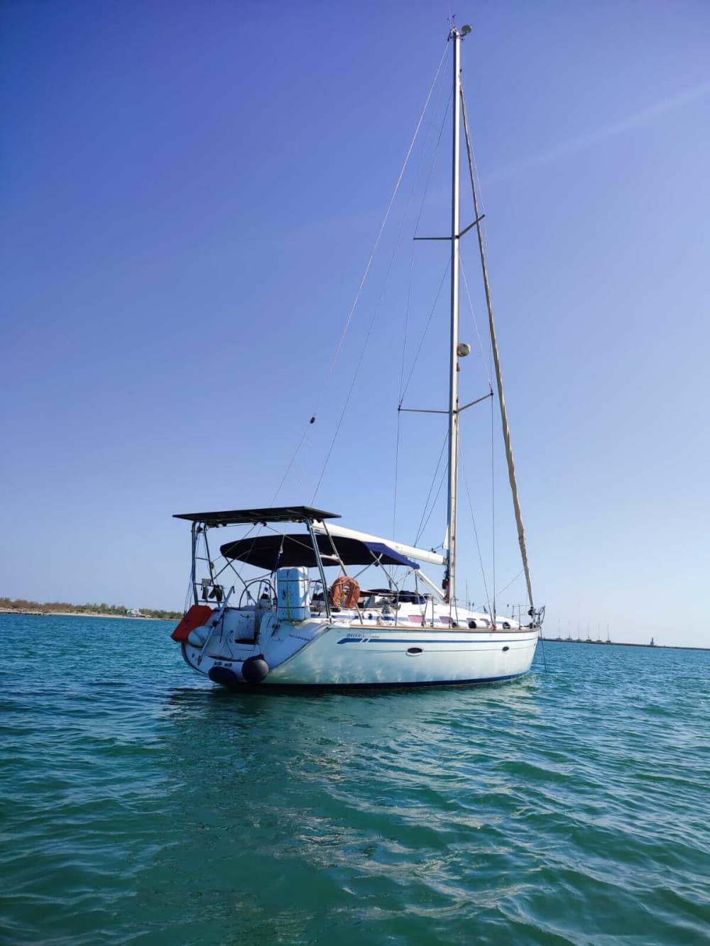 Profitez d'une journée complète de navigation à voile au Grau-du-Roi. 6