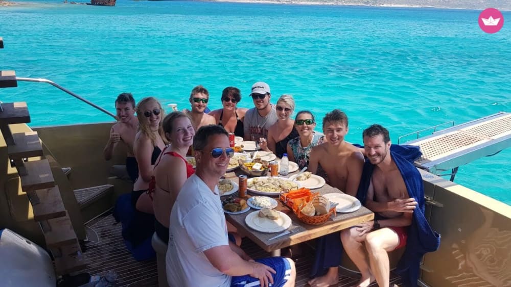 Croisière au sud-ouest de la Crète (Balos, Elafonissi, Loutro et plus) avec le yacht Lady Roula depuis le vieux port de La Canée 6
