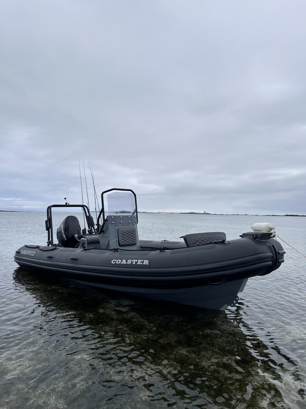 Découvrez La Forêt-Fouesnant: une journée ensoleillée en bateau à moteur