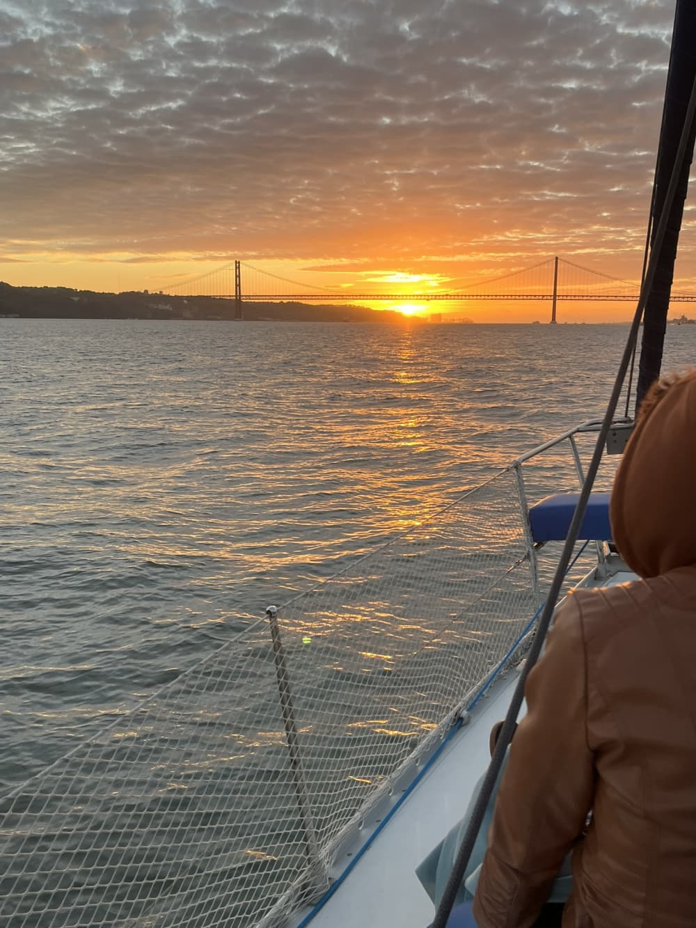 Croisière au coucher du soleil à Lisbonne – Une perspective unique sur la ville 3