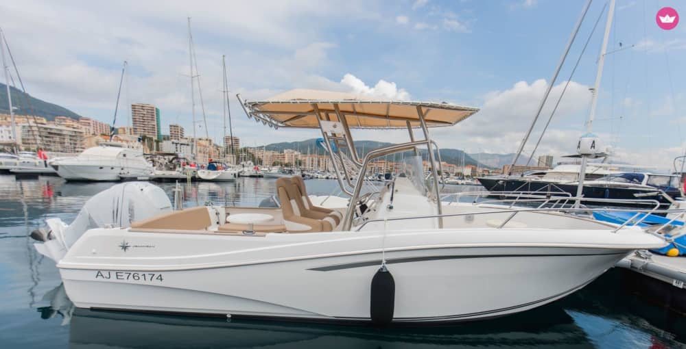 Journée en mer à Ajaccio – confort, performance et liberté