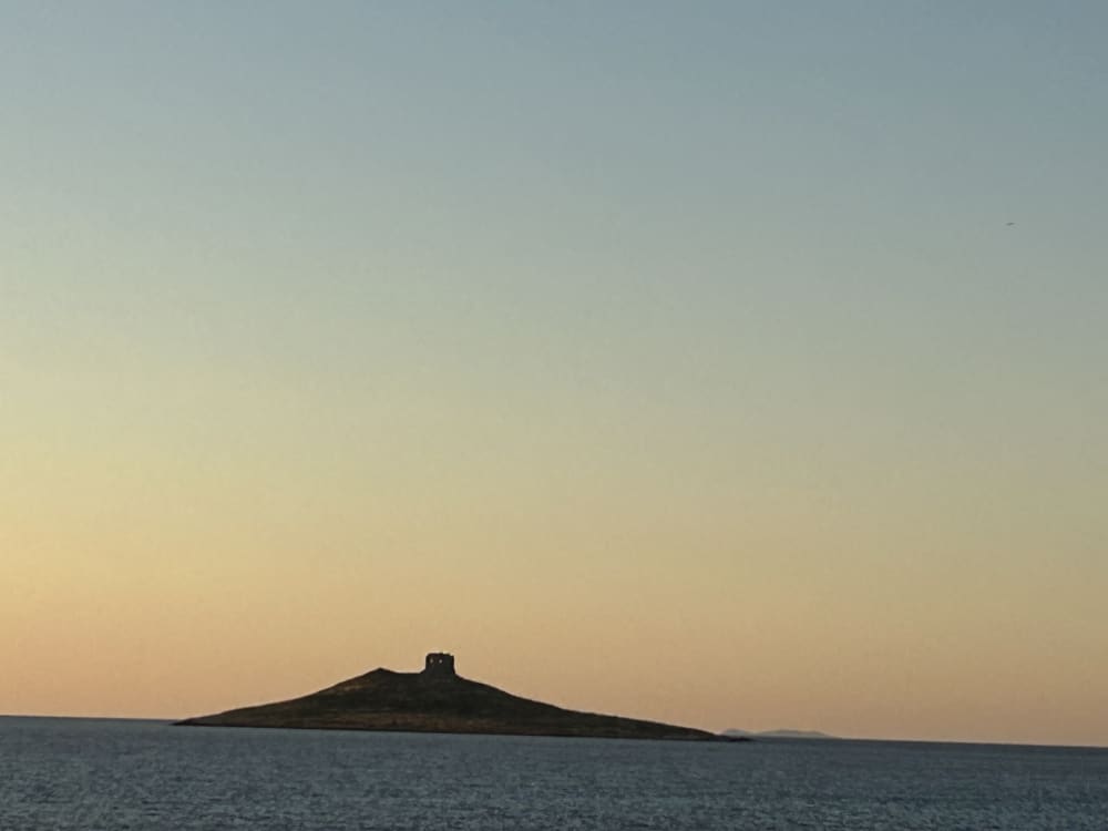 Apéritif au coucher du soleil sur la côte de Palerme 5