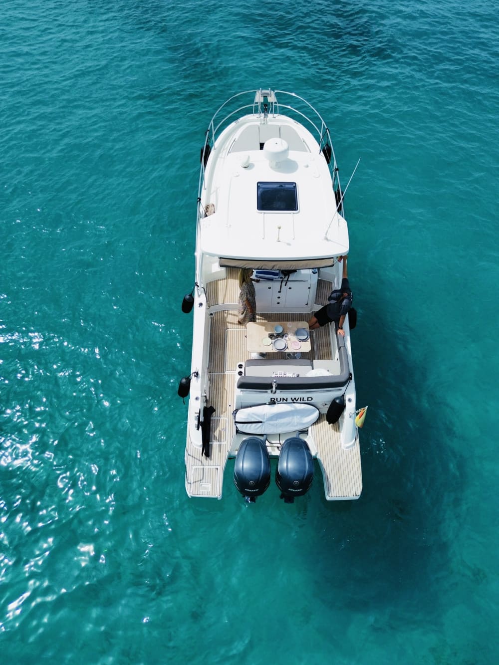 Excursion privée en yacht avec plongée en apnée, repas et boissons inclus. (Carburant inclus) 5