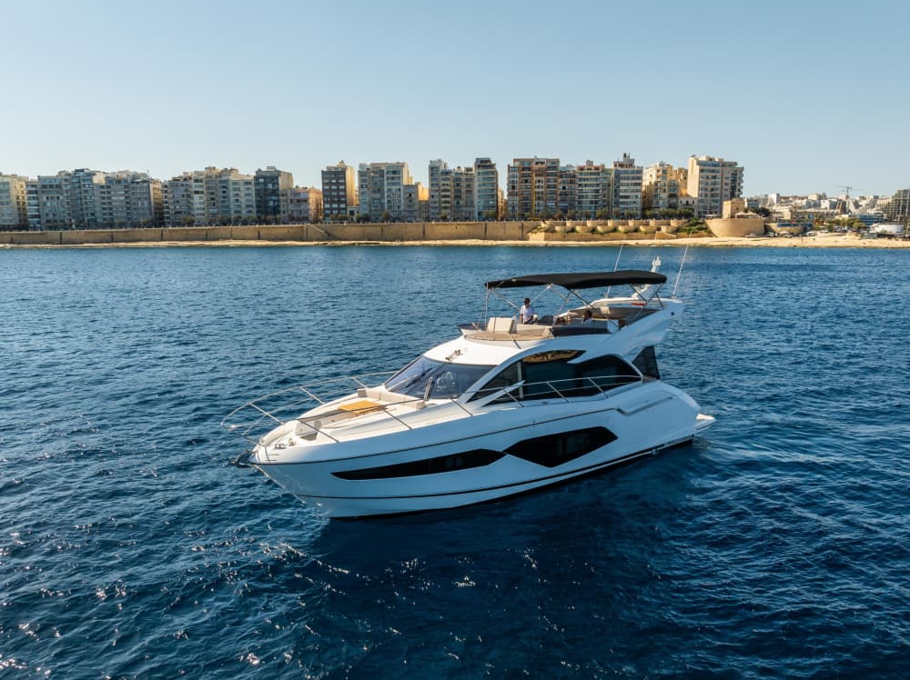 Croisière privée à Comino et au Crystal Lagoon 3