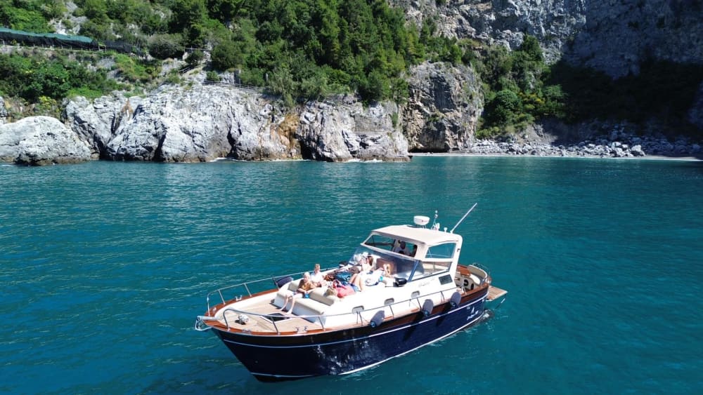 Capri: l'île des mythes et des merveilles 5