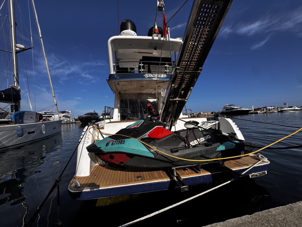 Une Journée d'Exception sur la Côte d'Azur sur un Yacht 3