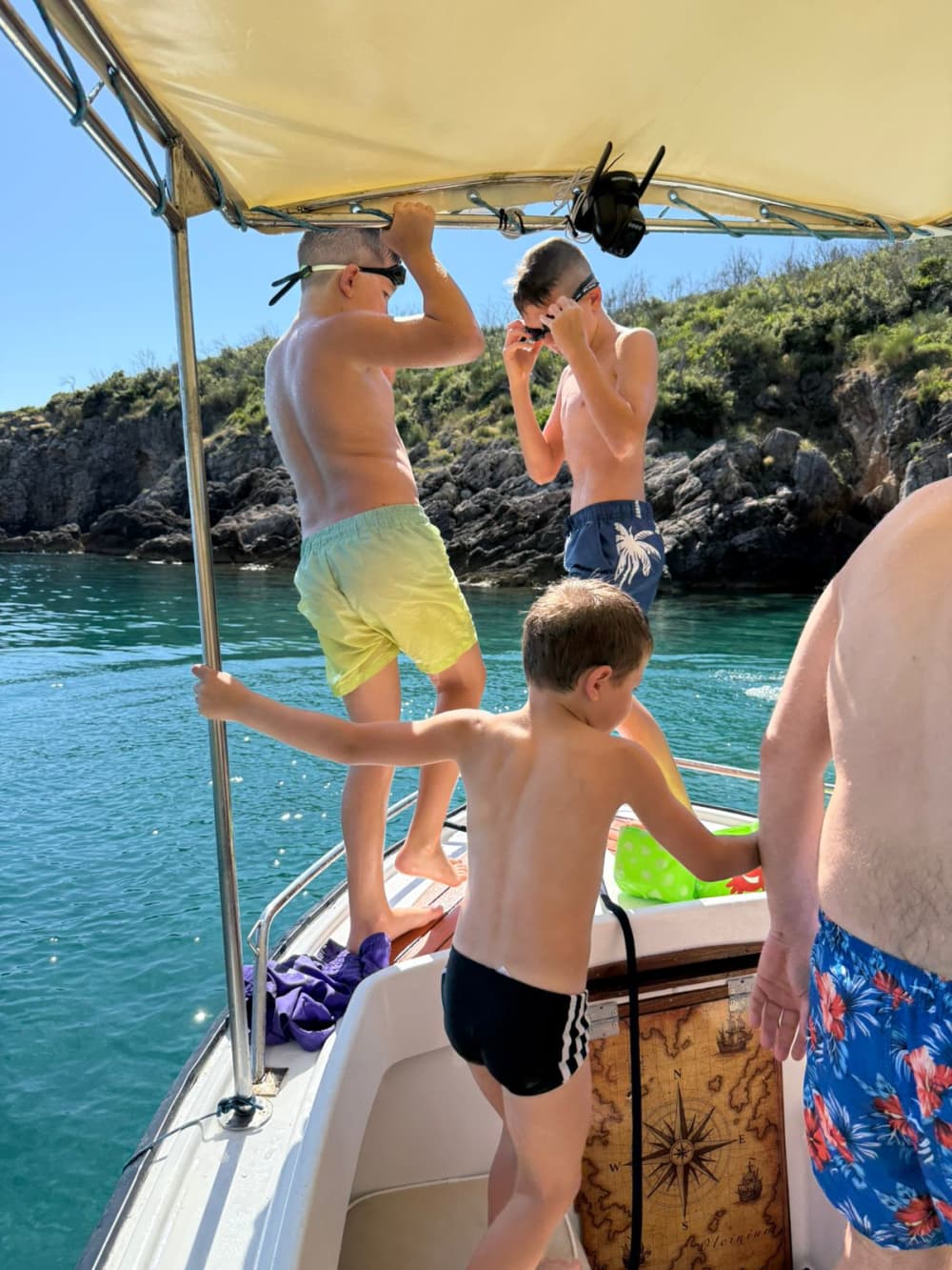 Excursion panoramique en bateau de 2 heures au départ d'Ulcinj – Découvrez les trésors cachés de l'Adriatique