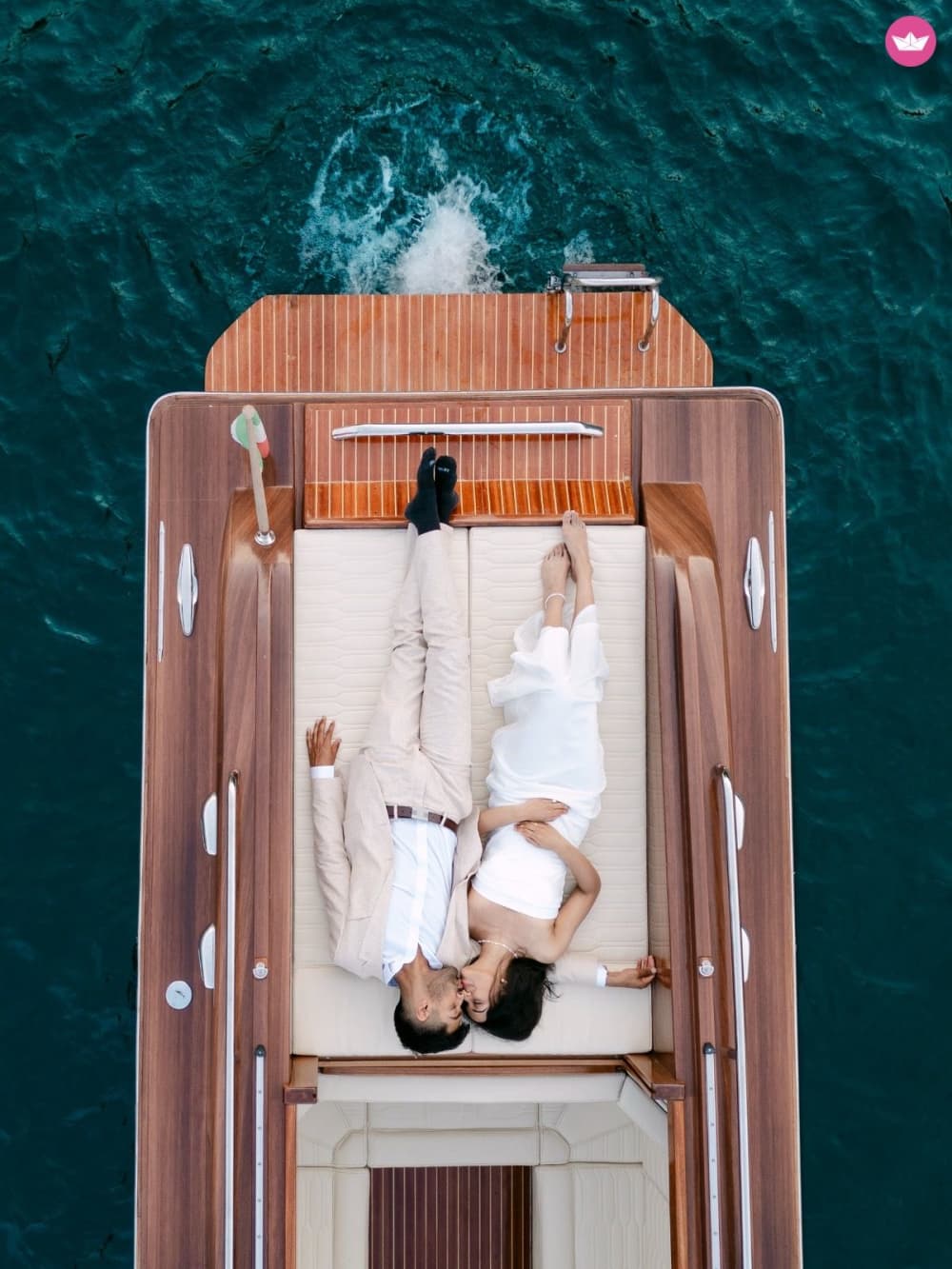 le salon vénitien le cercle d'or en 2 heures 2