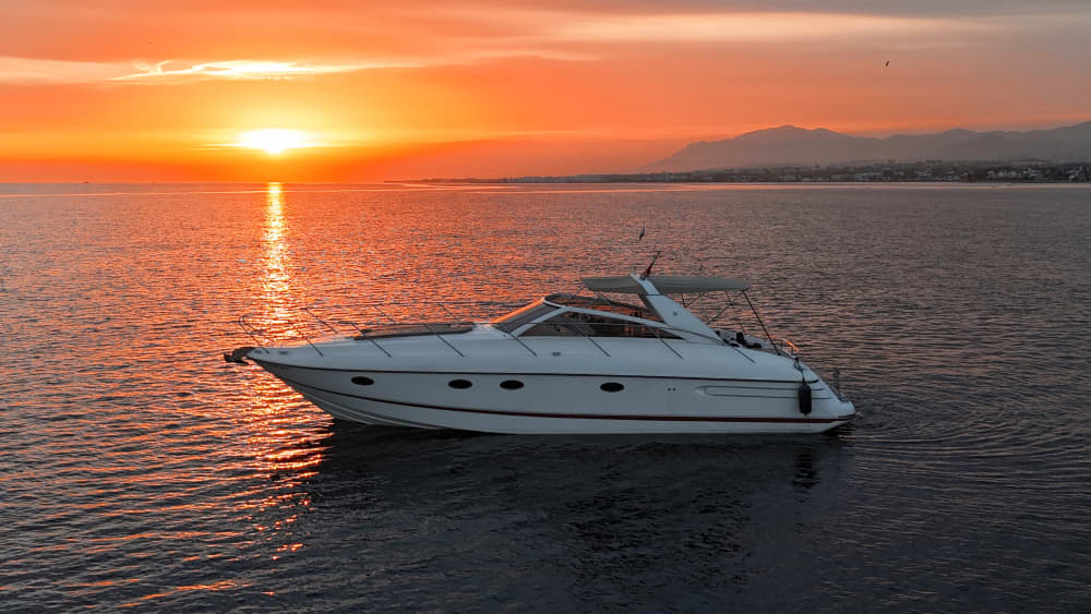 Croisière magique de 2 heures au coucher du soleil à Marbella