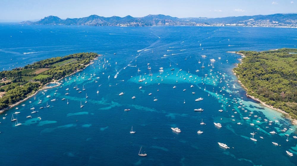 Journée Exclusive – Lérins, Estérel & Baie des Milliardaires au départ d’Antibes