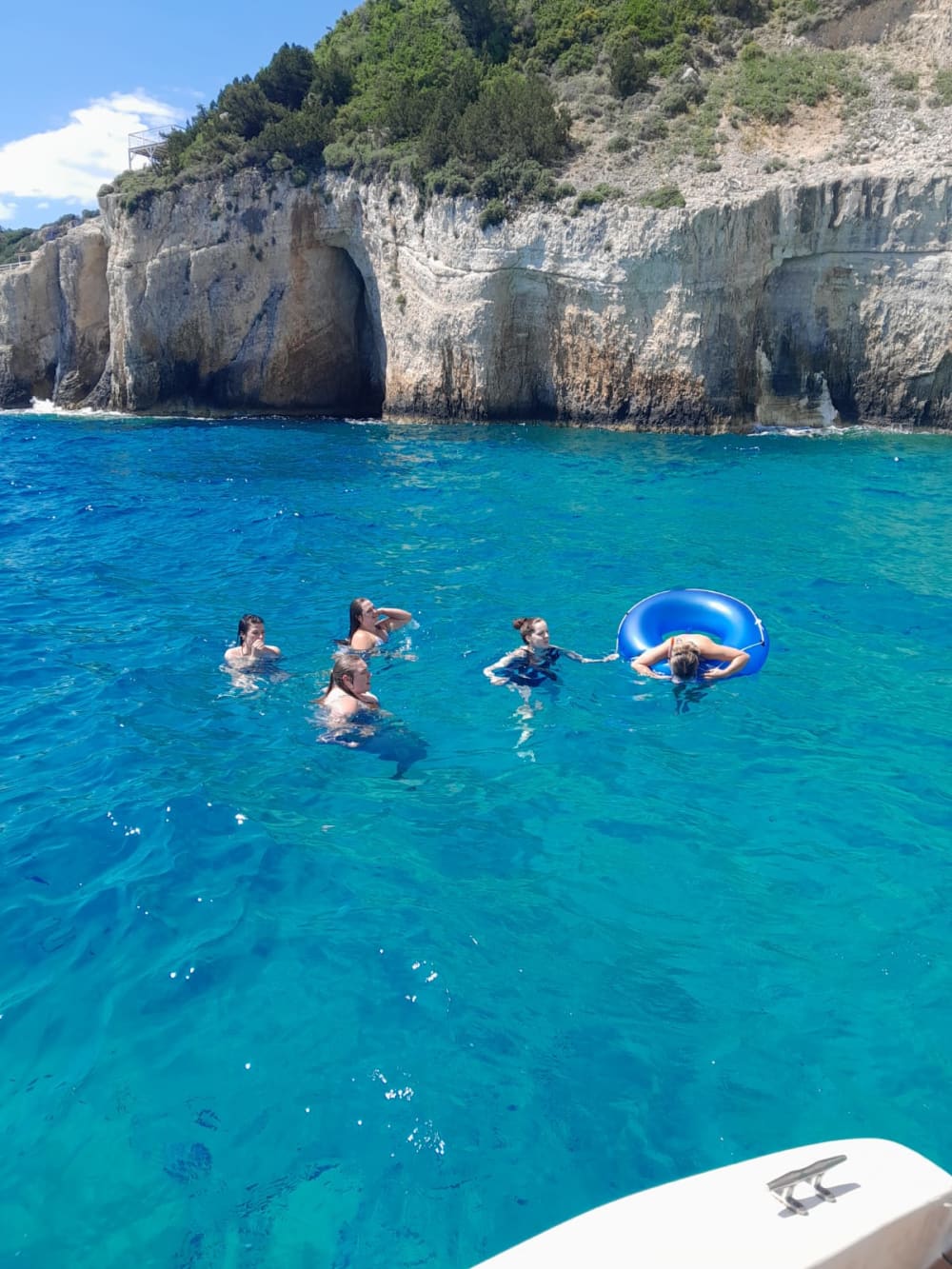 Céphalonie méridionale : criques, falaises et mer cristalline 3
