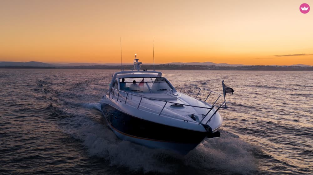 Salut à tous! – Sunseeker Portofino 53 6