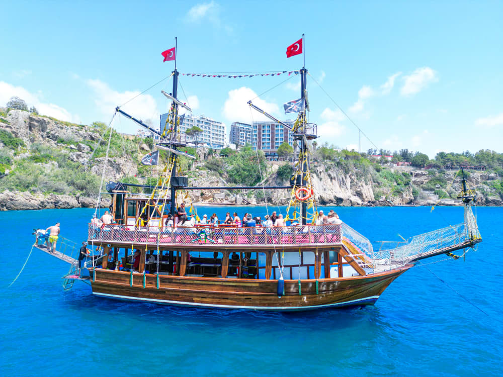 Excursion en bateau relaxante à Antalya | Visite d'une cascade et d'une plage, déjeuner et boissons sans alcool inclus 5