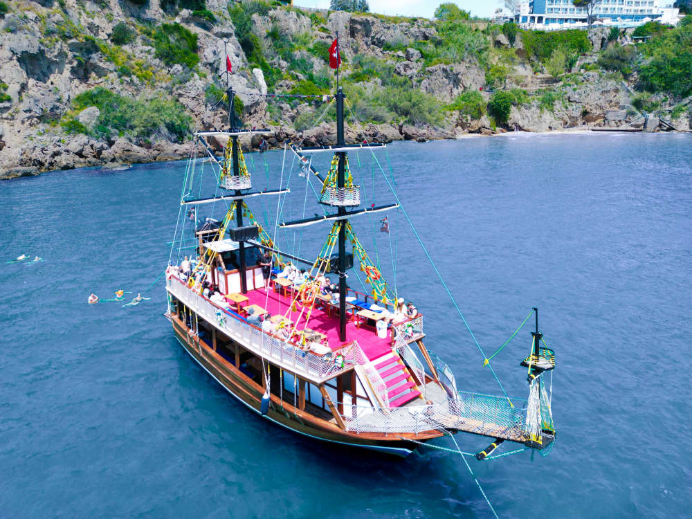 Excursion en bateau relaxante à Antalya | Visite d'une cascade et d'une plage, déjeuner et boissons sans alcool inclus 6