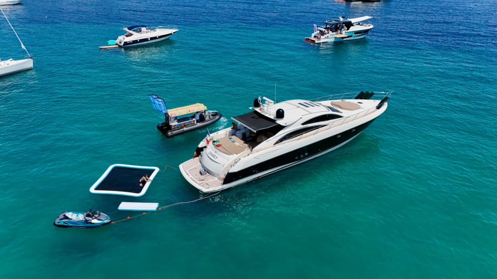 Coucher de Soleil en Yacht – Expérience Exclusive Côte d’Azur 2