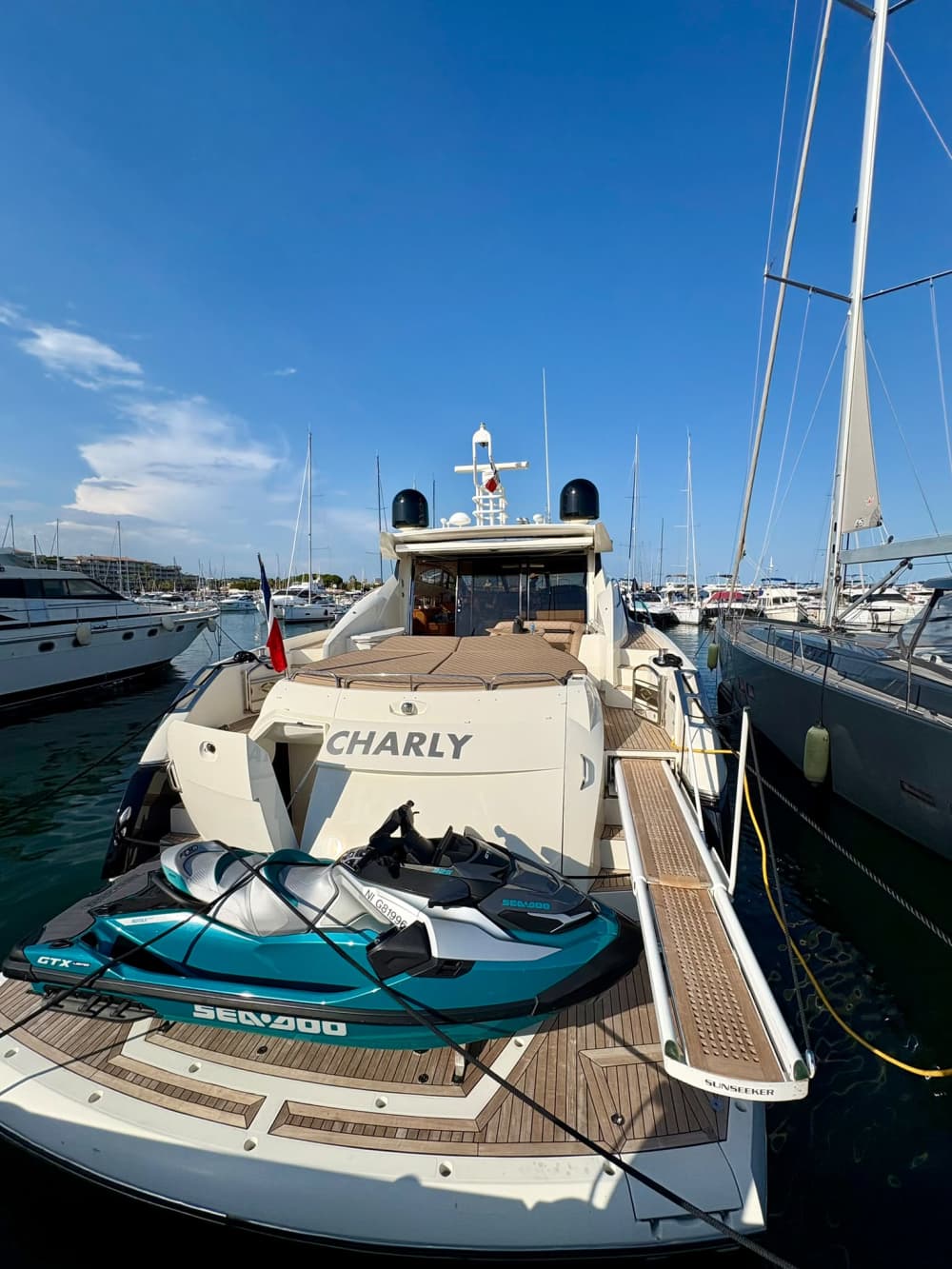 Coucher de Soleil en Yacht – Expérience Exclusive Côte d’Azur 3