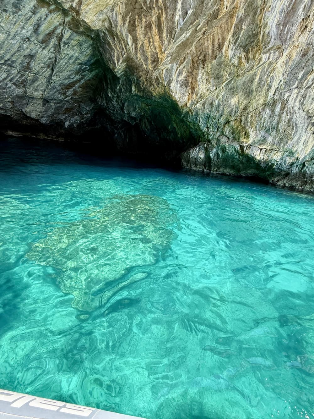 Capri: Départ de Naples pour une visite de l'île, suivie d'une dégustation de Prosecco aux Faraglioni - Expérience de luxe 4