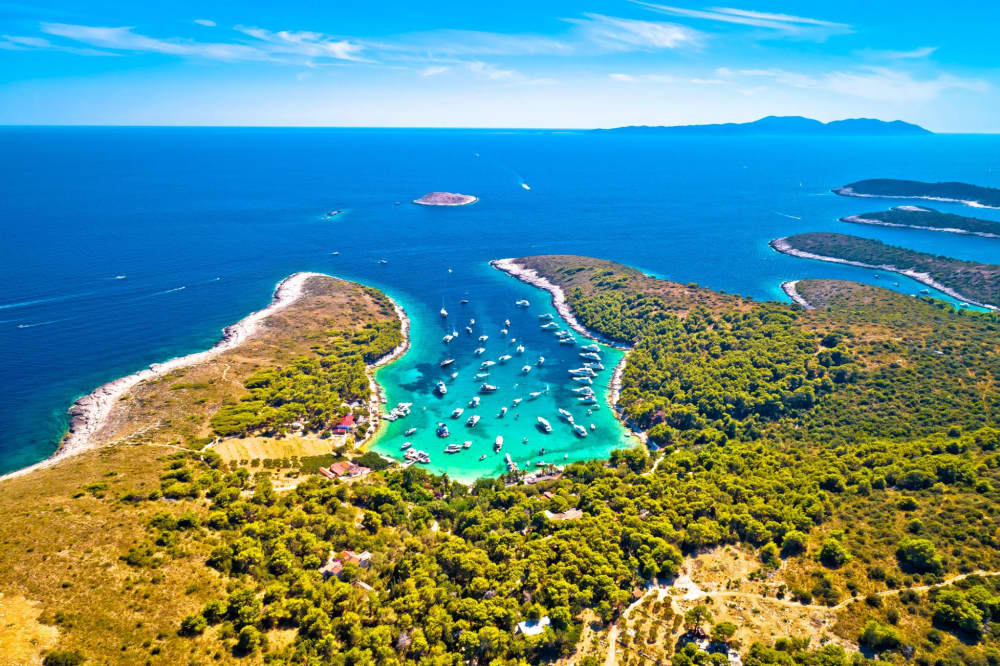 Circuit des îles de Hvar Sud, Rochers Rouges et Pakleni 5