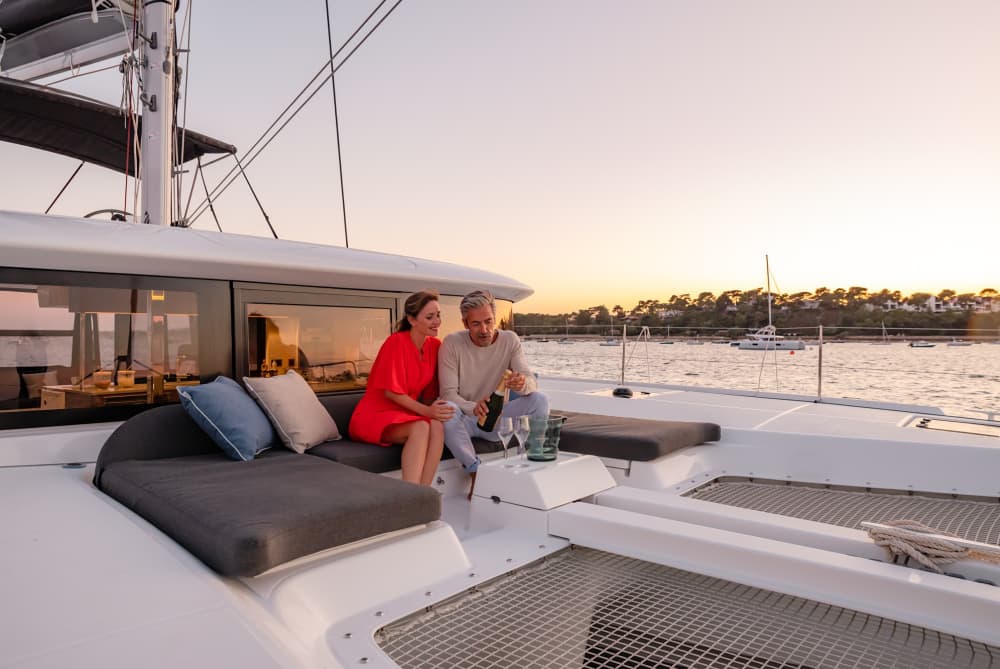 Coucher de soleil en catamaran – Expérience magique à Antibes 2