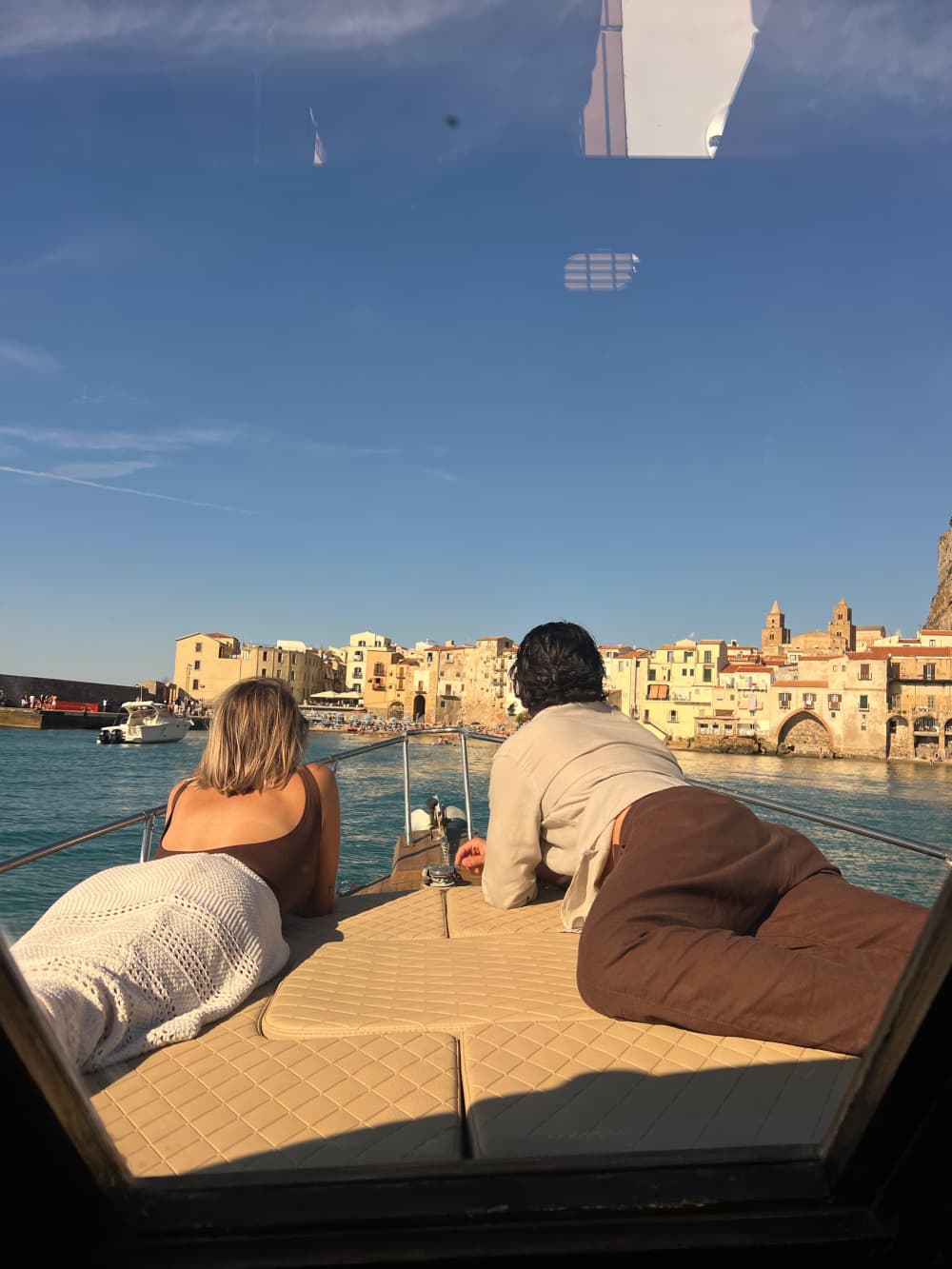 Excursion en bateau à Cefalù : mer cristalline, détente et saveurs siciliennes 6