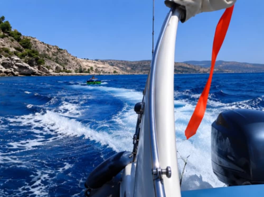 Demi-Journée sur un Bateau sur la Cote d'Azure 4