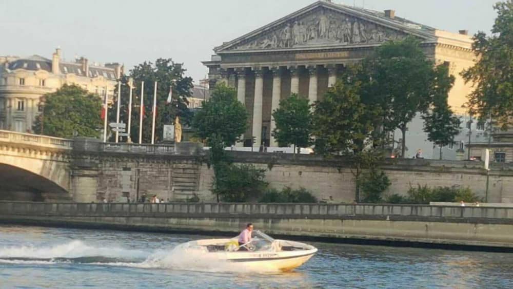 Bateau à Paris