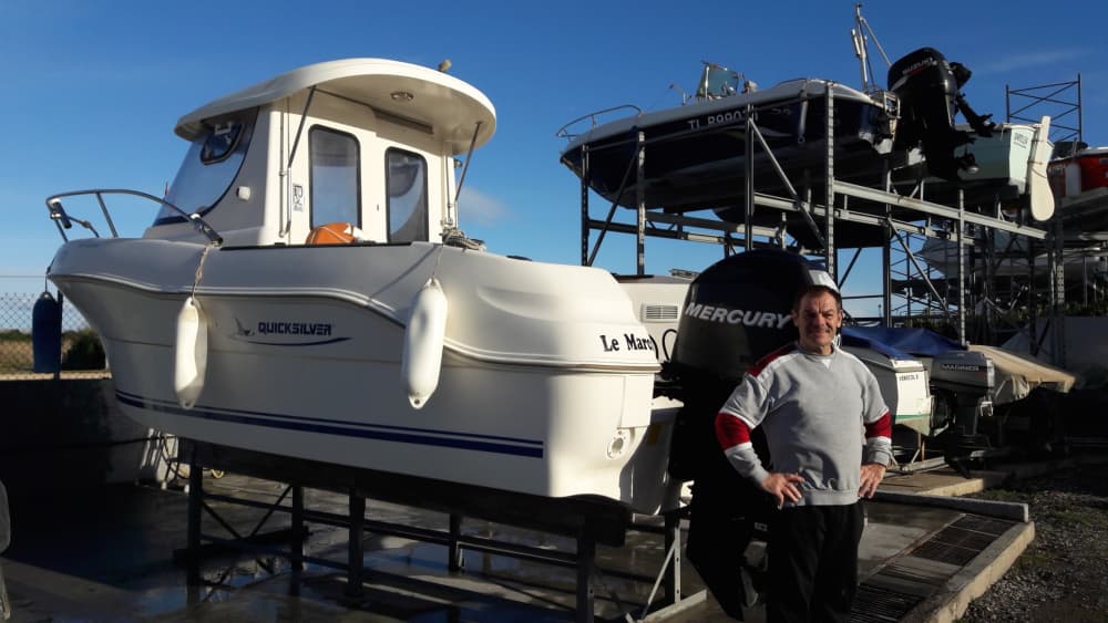Profitez de 4 heures de soleil sur un bateau à moteur à Marseille.