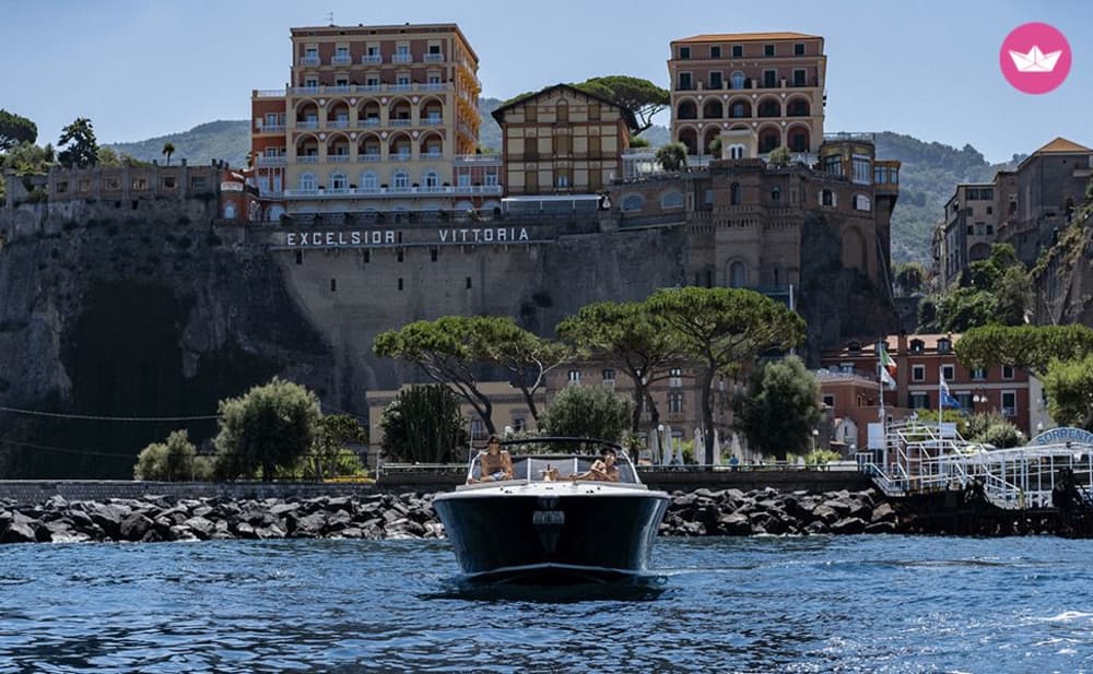 Excursion privée en yacht à Capri au départ de Sorrente 3