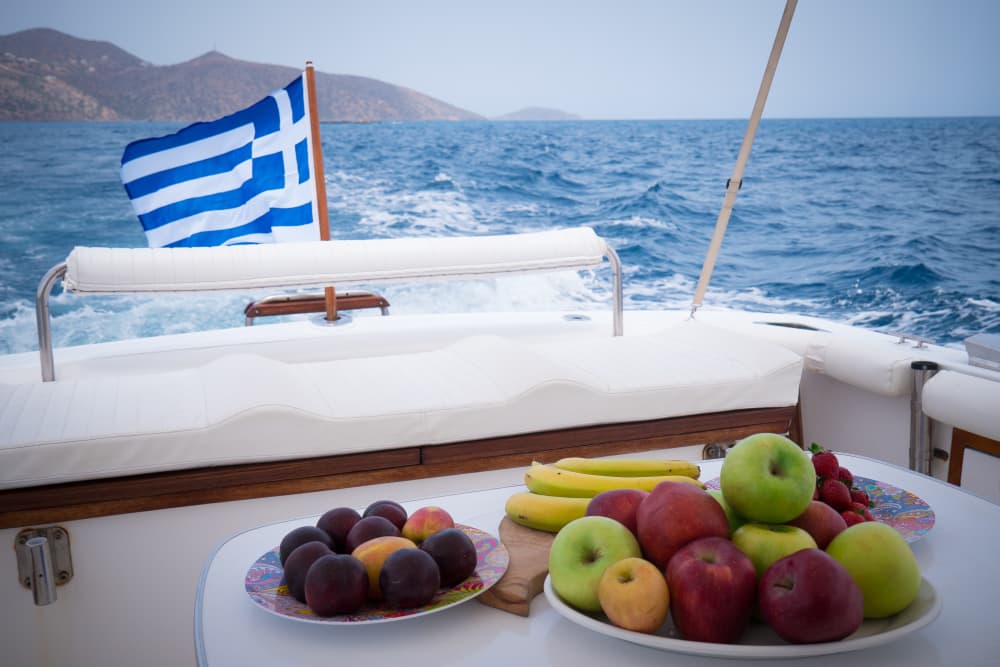 Croisière privée en yacht à moteur à Elounda et Spinalonga (4 à 6 heures) 3