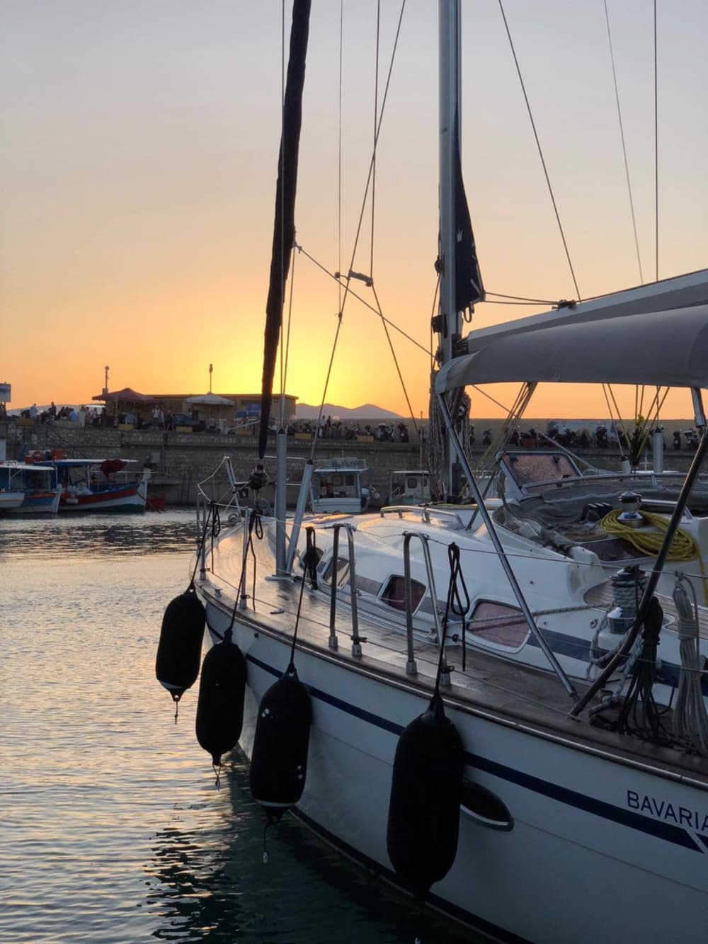 Cap sur le plaisir: une journée complète de navigation authentique à Héraklion en voilier 3