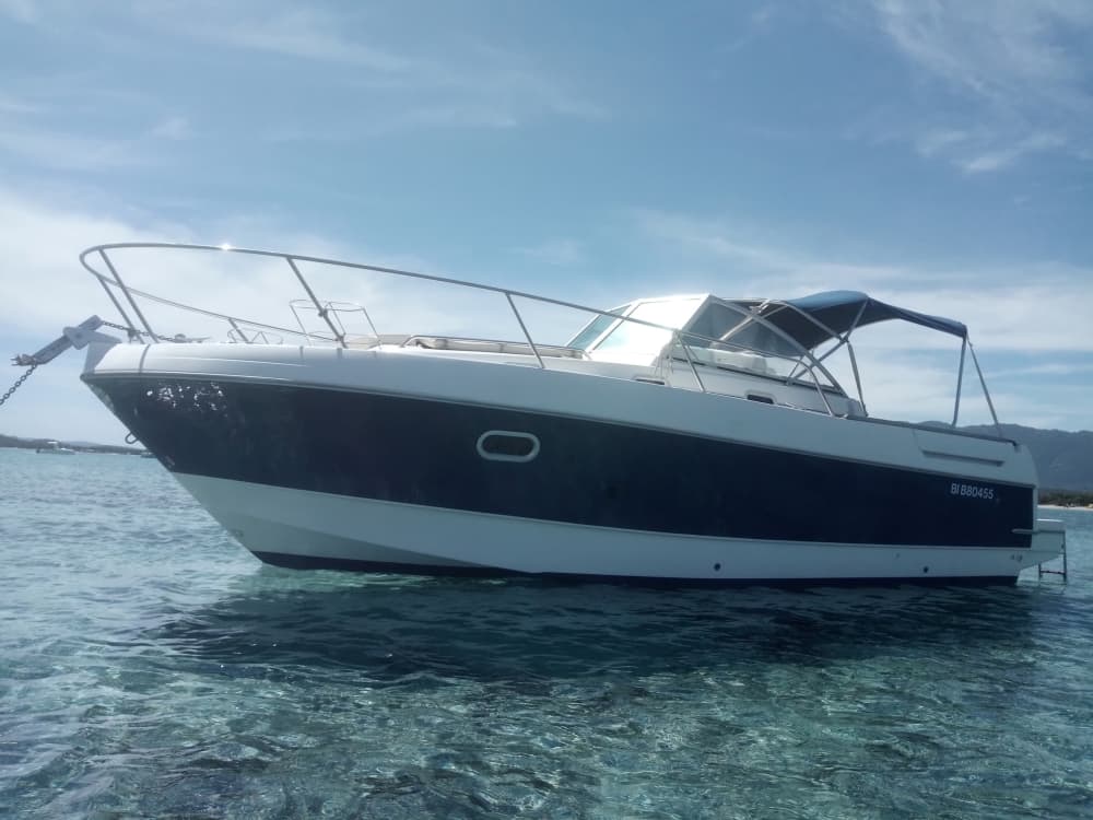 Une journée autour de Porto-Vecchio: Profitez de 9 heures de découverte en bateau à moteur 2